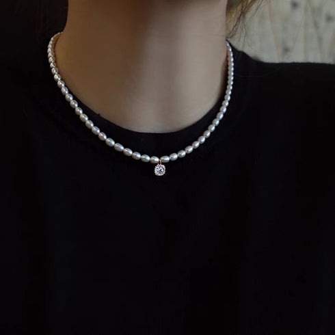 Small CZ Pendant Pearl Necklace - Zafari Studio Jewelry